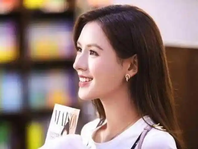 王思聪最美前任,曾被"普信男"逼到退出节目,张予曦相信有真爱_万国鹏