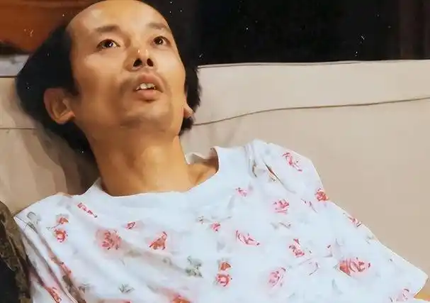 葛优从养猪到银幕,经历艰难成名,虽"葛优躺"走红却劝勿模仿