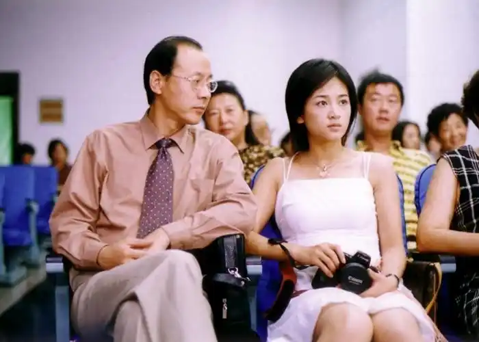 回顾演员涓子当红时低调嫁圈外丈夫婚后连生两子如今怎样了