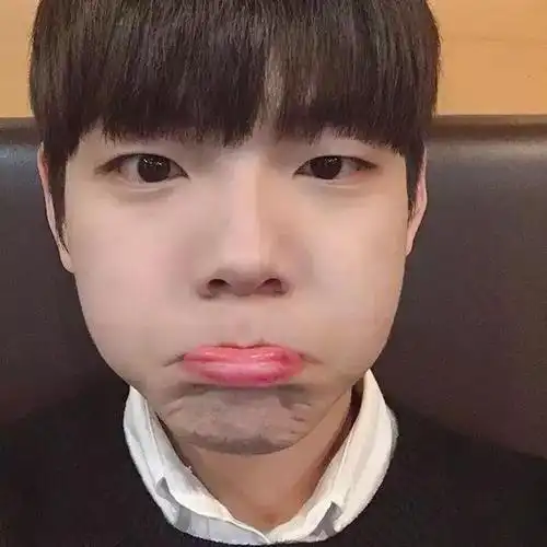 小眼睛男生,剪什么发型才能轻松变身时尚潮男?