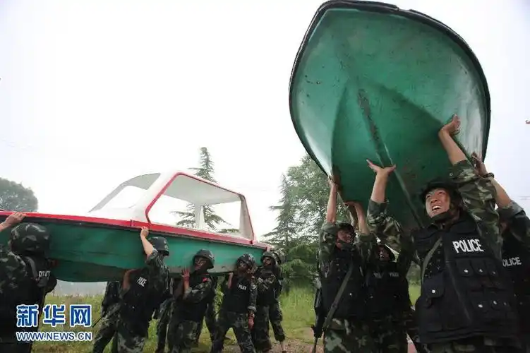 武警8670部队特战尖兵锻造处突铁拳24