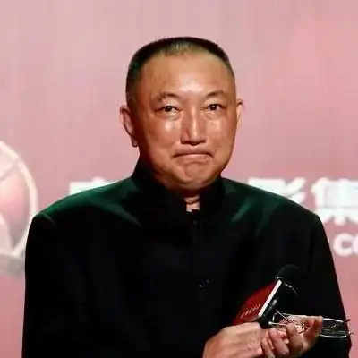 韩三平个人资料 - 韩三平身高/体重/年龄/图片 - 星爪时尚网