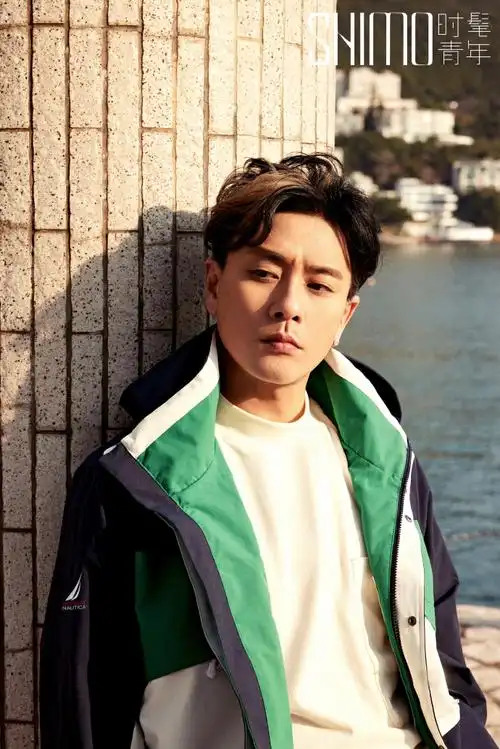 黄宗泽漫游香港午后大片##黄宗泽开季刊封面## shimo时髦青年