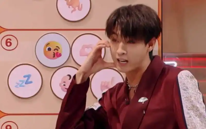 秦霄贤:孟子义爱脸颊比心还有谁不知道吗