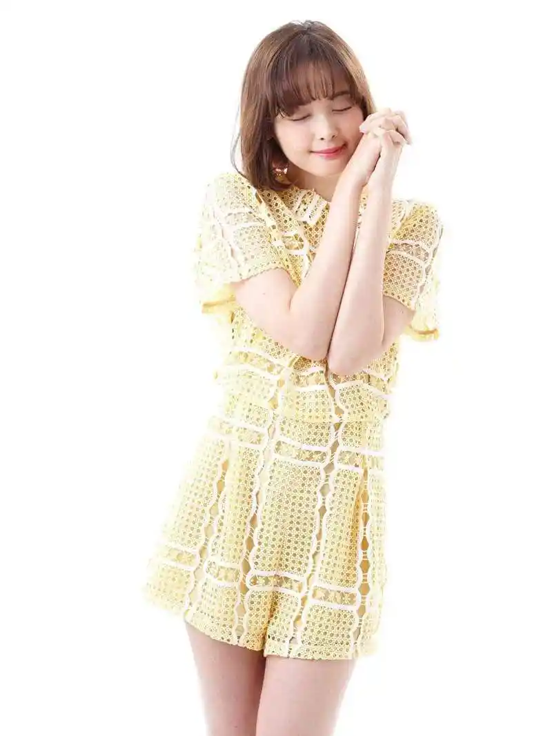 日本新生代偶像玉城蒂娜,完美诠释邻家小妹的性感