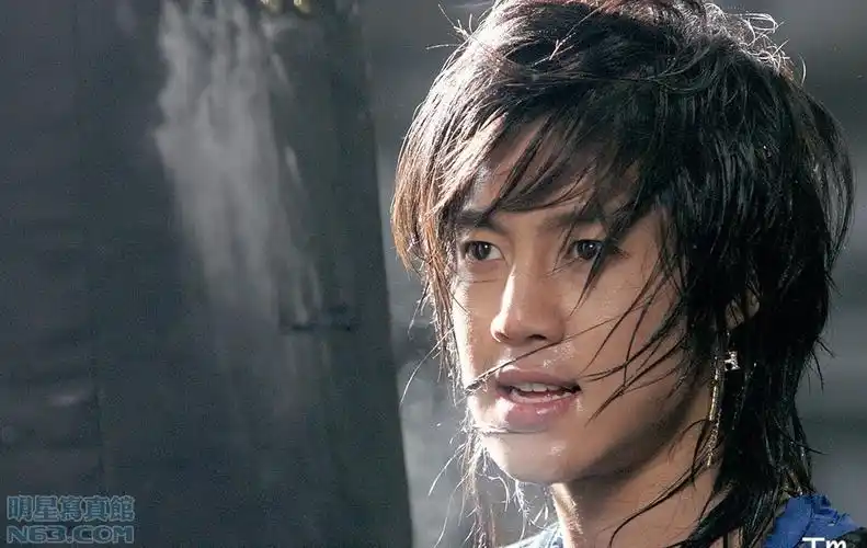 金贤重写真图片-自制1200x1600壁纸.高清大图-明星写真馆n63.com