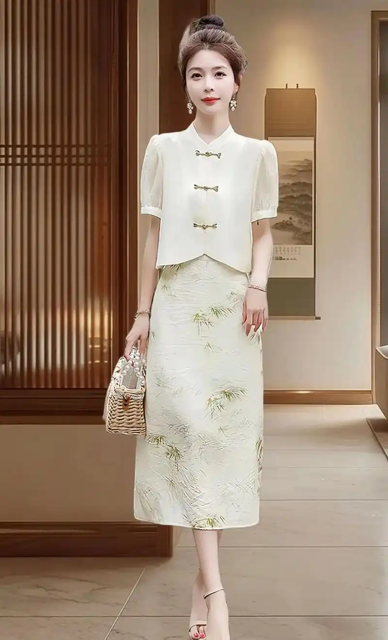 姐妹们儿～好美的新中式旗袍套装裙来喽～2024夏新款高端精致 - 抖音