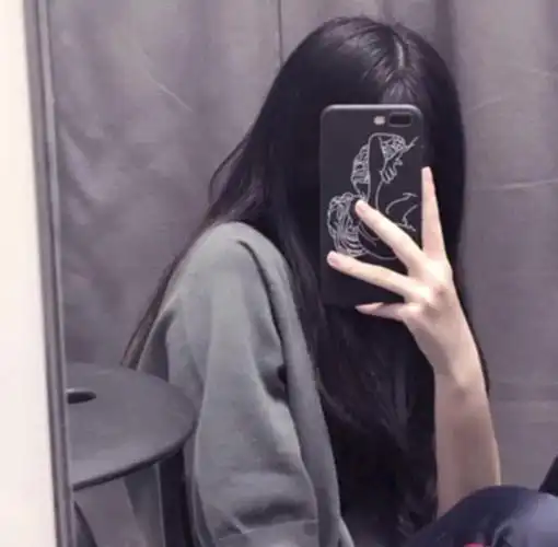 2021最火女生头像不露脸