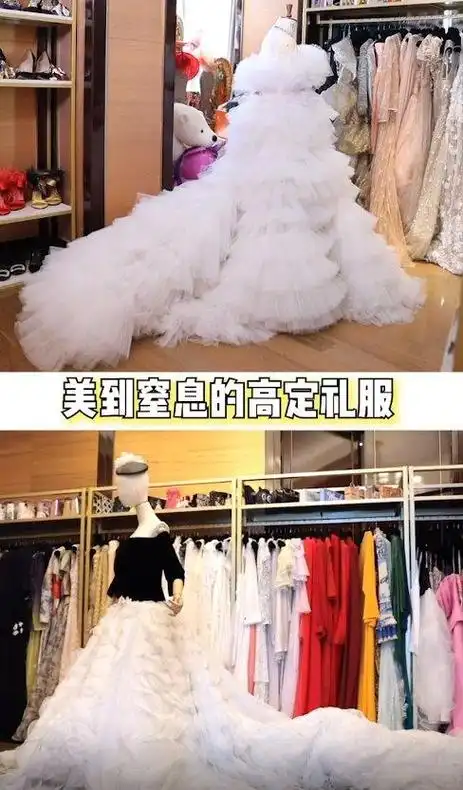 衣帽间内整齐地摆放着许多高档礼服,仿佛置身于博物馆般的场景.