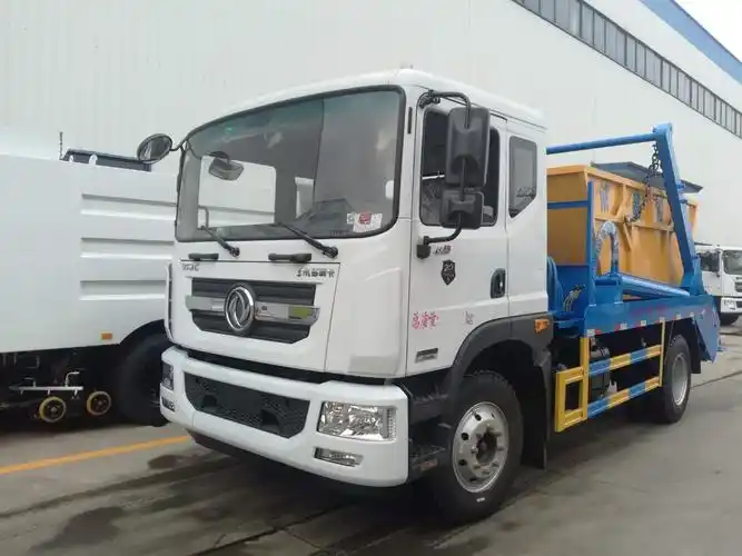 程力专用汽车股份有限公司 环卫垃圾车 >国五小型勾臂垃圾车  压缩式