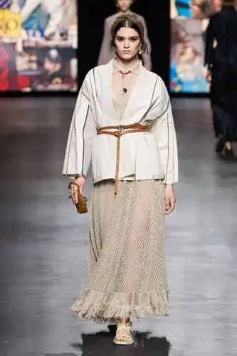 christiandior迪奥2021年春夏高级成衣时装发布秀