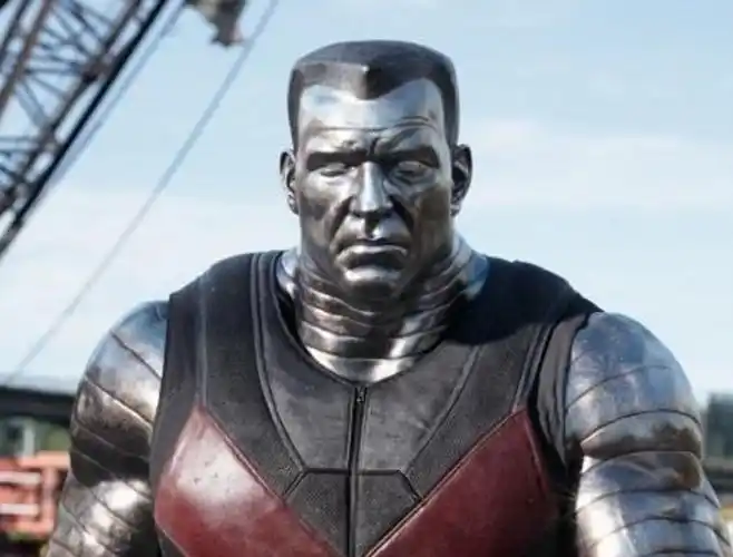 x-23称号x-23,全名是laura kinney,她是一个在2003年创造的异变人