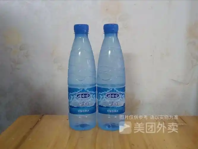 娃哈哈矿泉水图片