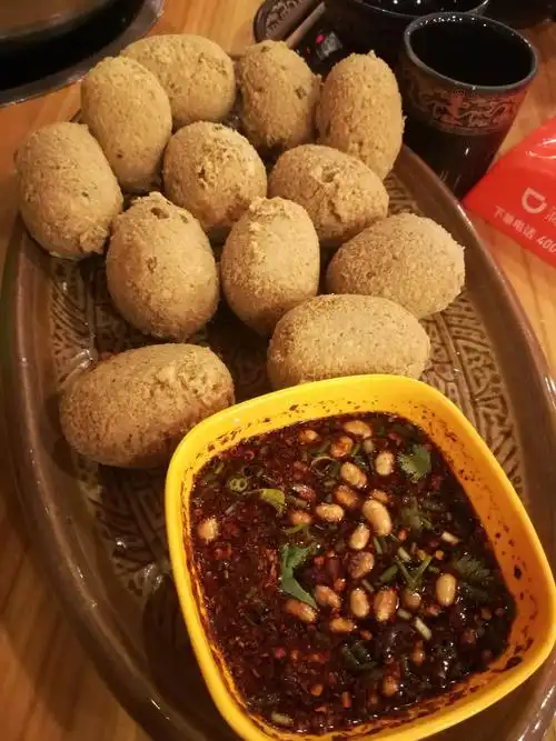 贵阳名小吃豆腐圆子