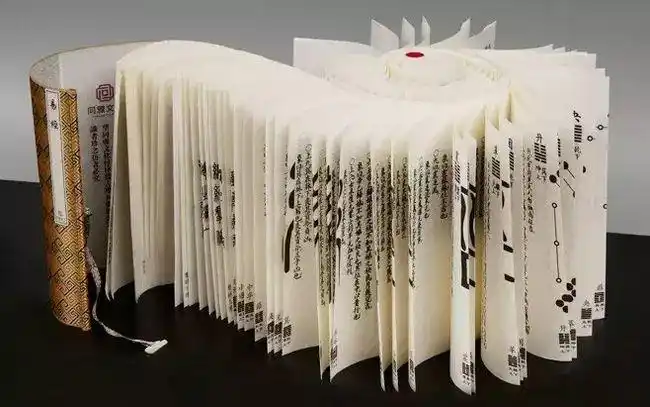 源自唐代的中华大美装帧——龙鳞卷