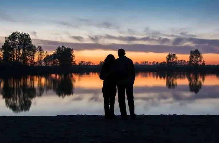 永生相伴,一生一世,不离不弃,相爱相守,直至永远_那瑞明_生活_感觉