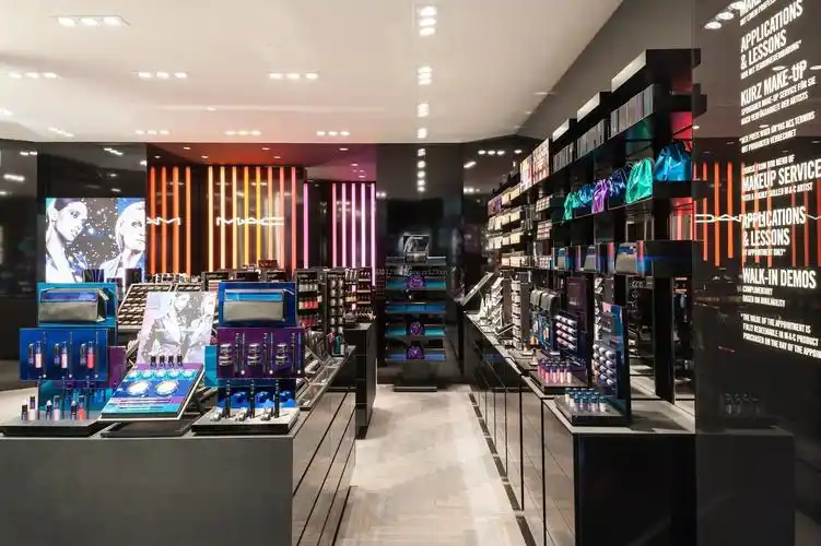 时尚现代风格化妆品店装修设计效果图_装修123效果图