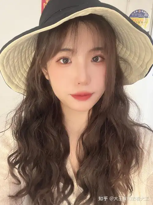 天生沙发发质自来卷适合什么发型