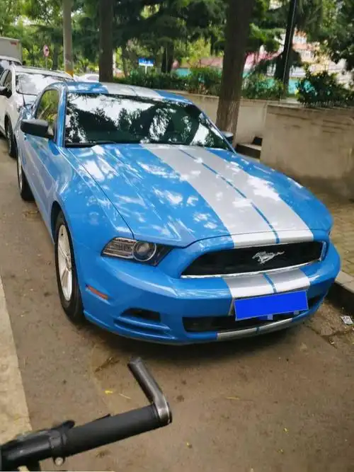 第五代福特mustang(2005年 - 2014年) 2012款 野马 mus