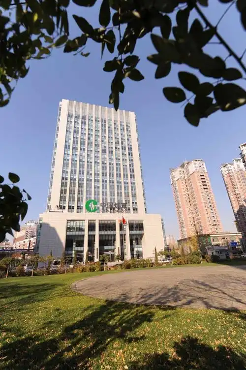 中国烟草办公楼实景图_写字间 / 办公楼