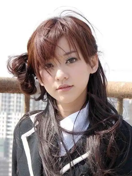 陈意涵个人资料及照片(陈意涵个人信息)_竞价网