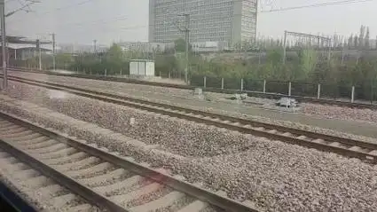 z56次到达太原南站4站台