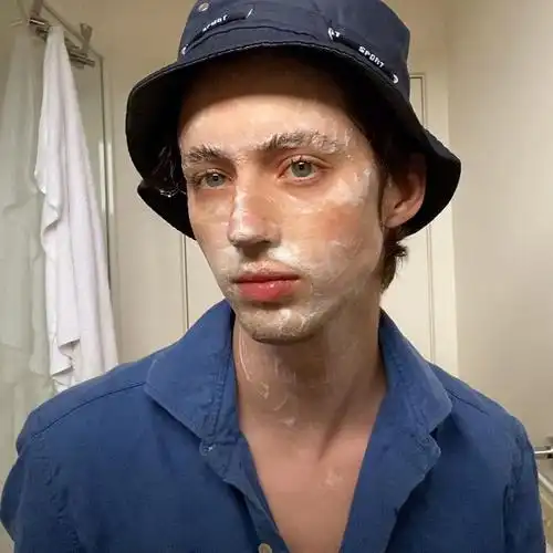 戳爷  #戳爷壁纸  #每天爱戳爷一万遍  #troyesivan戳爷  #戳爷头