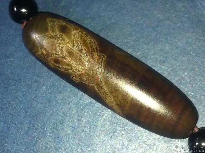 唐代缠丝玛瑙天珠