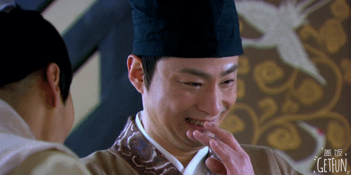 古装公公笑容油腻gif动图_动态图_表情包下载_soogif