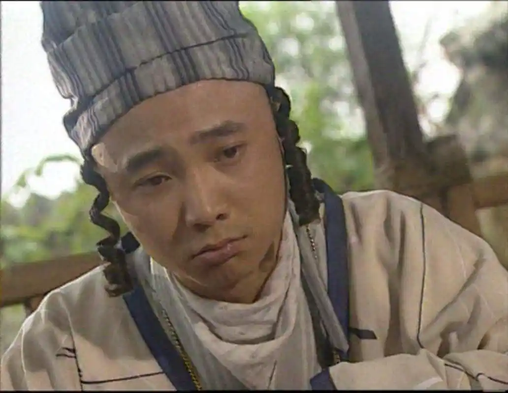 《春光灿烂猪八戒》中猪八戒是呆呆傻傻,实际上内心正直善良的人