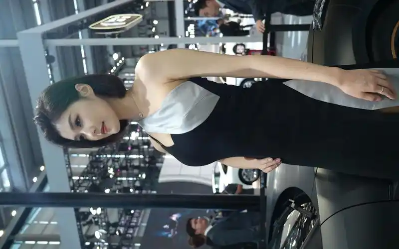 网红车模 程儿拍摄花絮11 [4k] 6-30 1|粤港澳大湾区国际汽车博览会