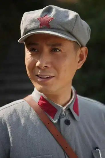 郭广平掀起荧屏热潮 《弹孔》等多部好戏热播