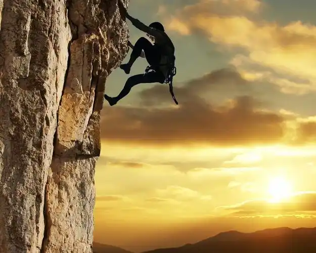 高山攀岩-生命在于运动壁纸