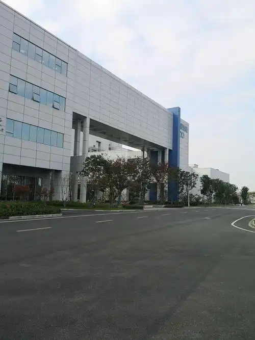 和辉光电目前绿化效果