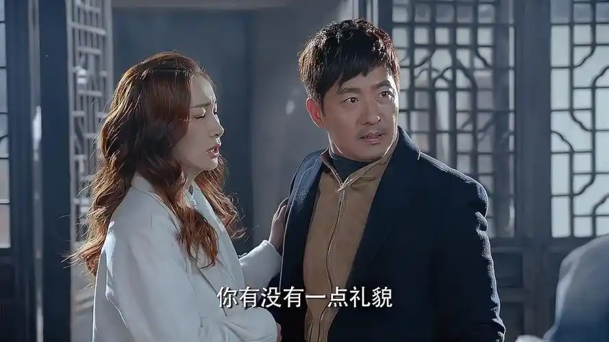 妈妈向前冲冲冲尹剑平太不淡定了事情没搞清就凶人真不应该