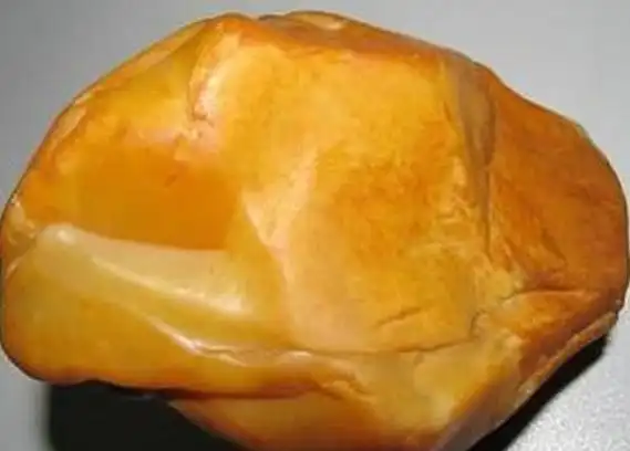 黄龙玉产地哪里最好,黄龙玉是什么玉种图1