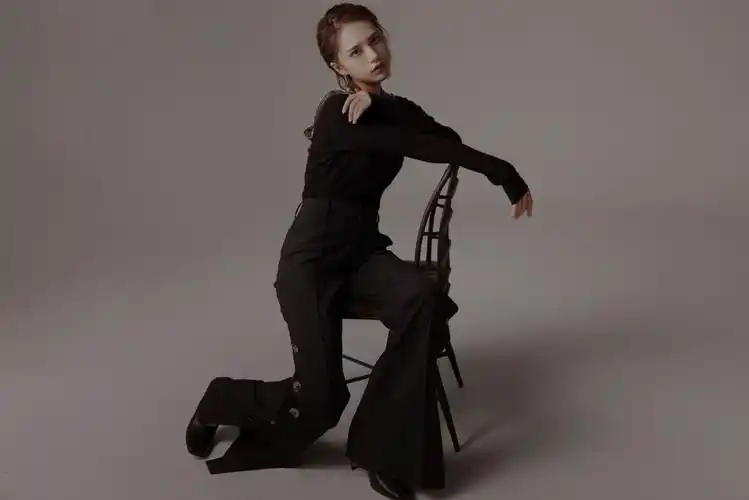 姜珮瑶写真 时尚魅力 玉洁冰清