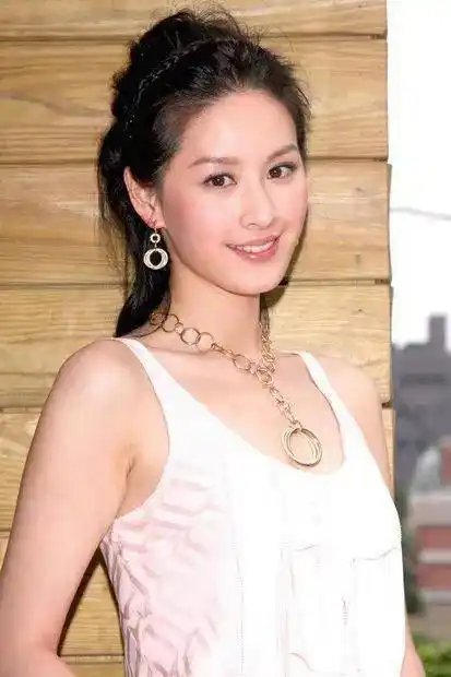 林俊杰堪称乐坛李寻欢,绯闻女友竟然还有她_恋情_合作_hebe