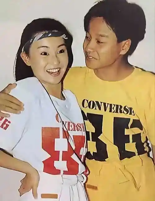 评选香港回归十周年电影佳作张曼玉封后张国荣作品再获殊荣