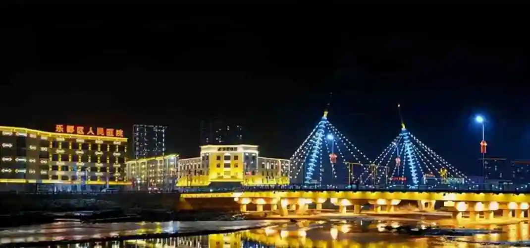 格尔木,为何总被当做是青海第二大城市海东因为他们不了解我__财经