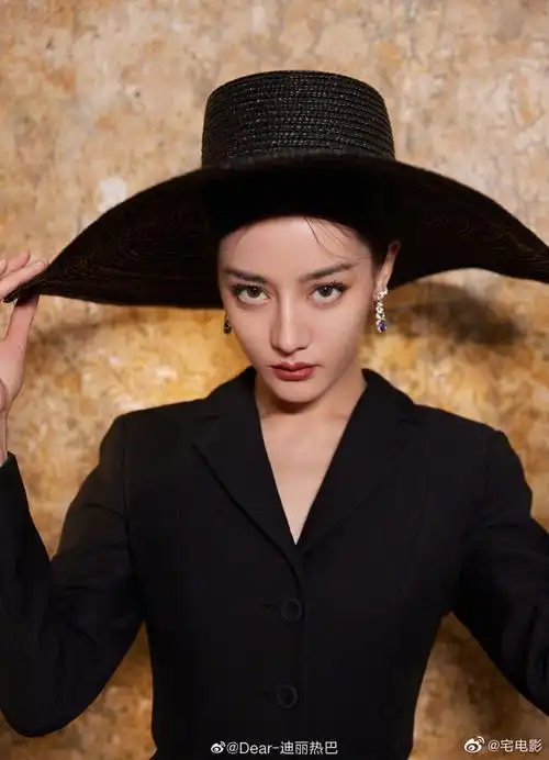 迪丽热巴佟大为高燃时刻