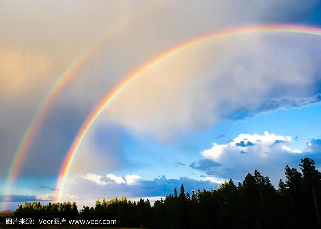 两道彩虹