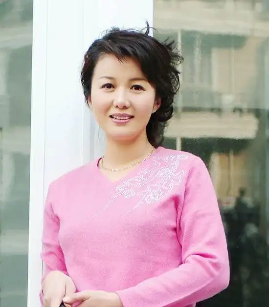 资料演员郑卫莉个人档案附图