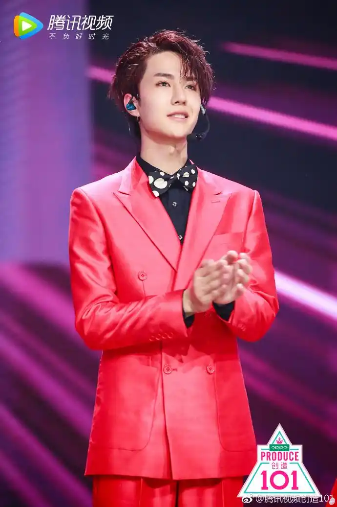 《创造101》官博分享王一博公演舞台《别人家的小孩》你值得拥有!