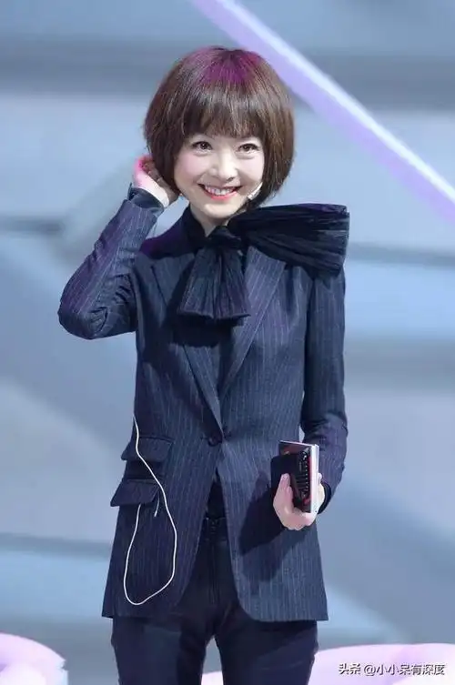 陈鲁豫暴瘦原因,瘦成排骨胸筷子腿头大身小