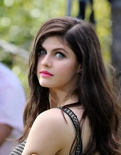 有哪些颜值爆表的欧美女明星图片图5