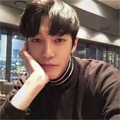 抖音网红帅气男生头像图片气质男头真人高清超酷图片大全