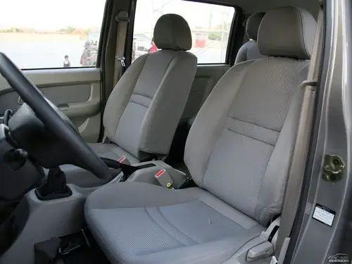 汽车图片 长安(商用) 金牛星 1.3 标准型 灰色 内饰( 1 0