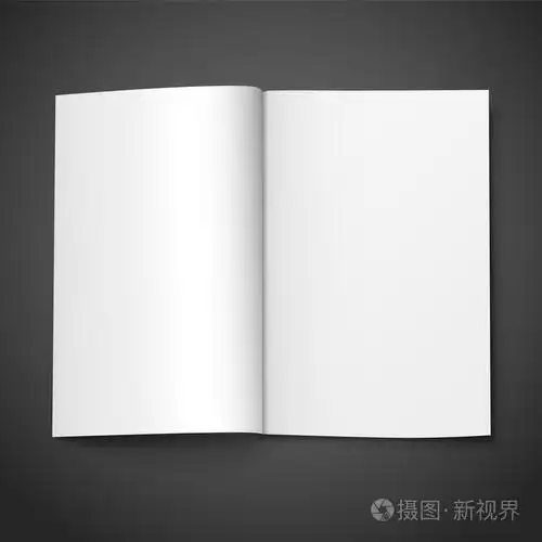 空白本打开的书