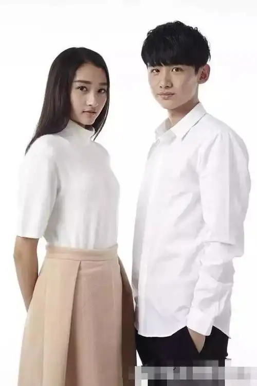 关晓彤官方身高173cm和她搭戏的男明星惨了